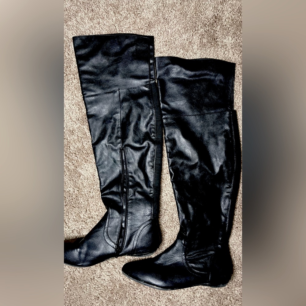 Black Over the Knee Leather Boots